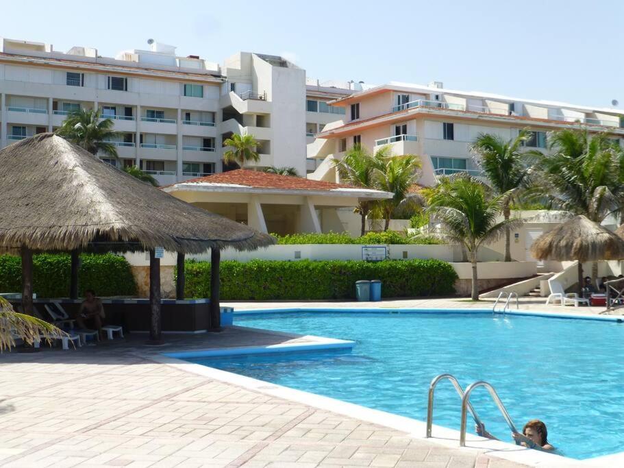 Great Price, Beautiful Beach And Pool, 1 Bedroom Cancún Exteriör bild